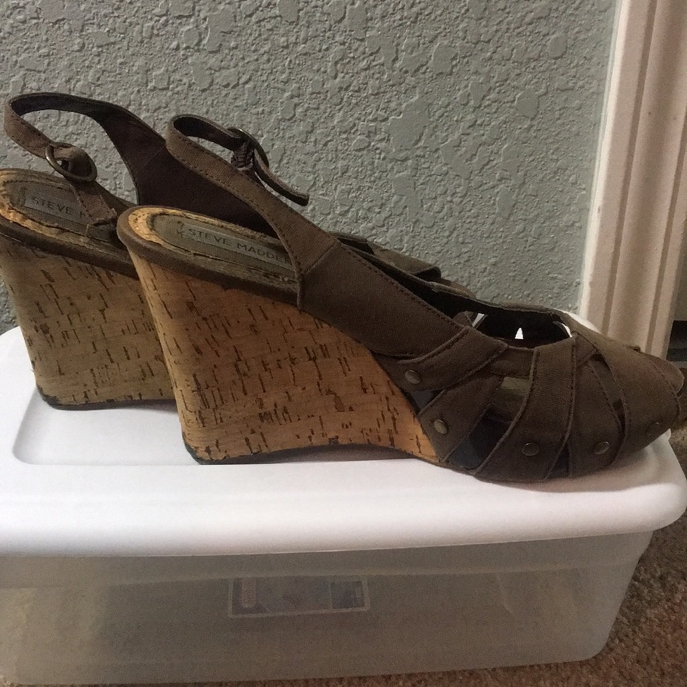 Steve Madden Wedges